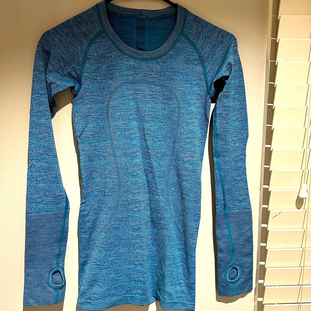 Lululemon Swiftly Tech Long Sleeve Crew